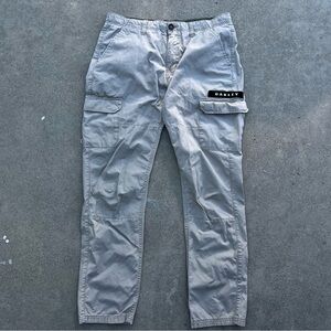 Vintage Men’s Oakley khaki Cargo Pants Slim Sz 31x30